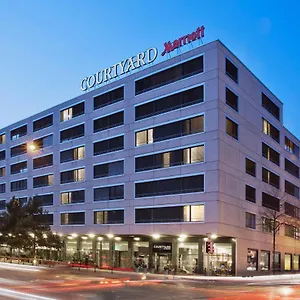 מלון Courtyard By Marriott North, ציריך