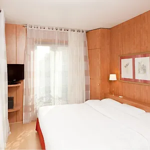 https://best-western-ronceray-opera.fr-paris.fr