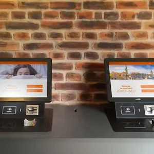 מלון Easyhotel City Centre, ציריך