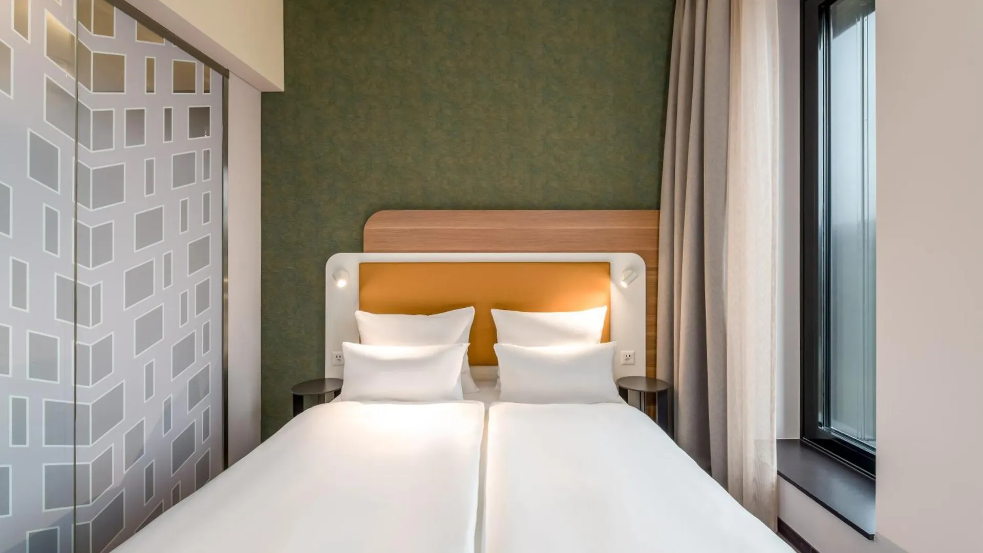 **** Hotel Mercure Zuerich City Switzerland